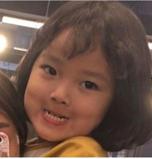 吃瓜的阿伟,揭秘娱乐圈幕后故事